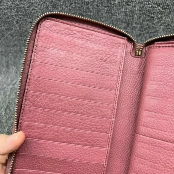 Authentic Gucci Soho Zip Around Wallet Pink Leather GG Logo Luxury - Picture 12 of 16